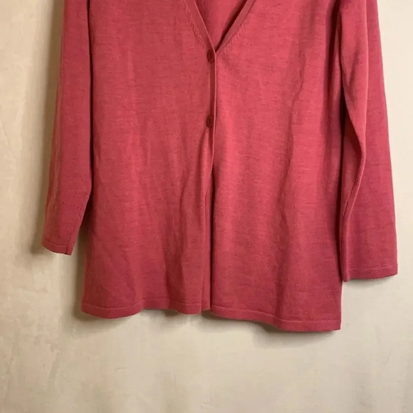 Eileen Fisher Merino Wool Pink Fushia Two Button V Neck Cardigan Size Large - Picture 3 of 13